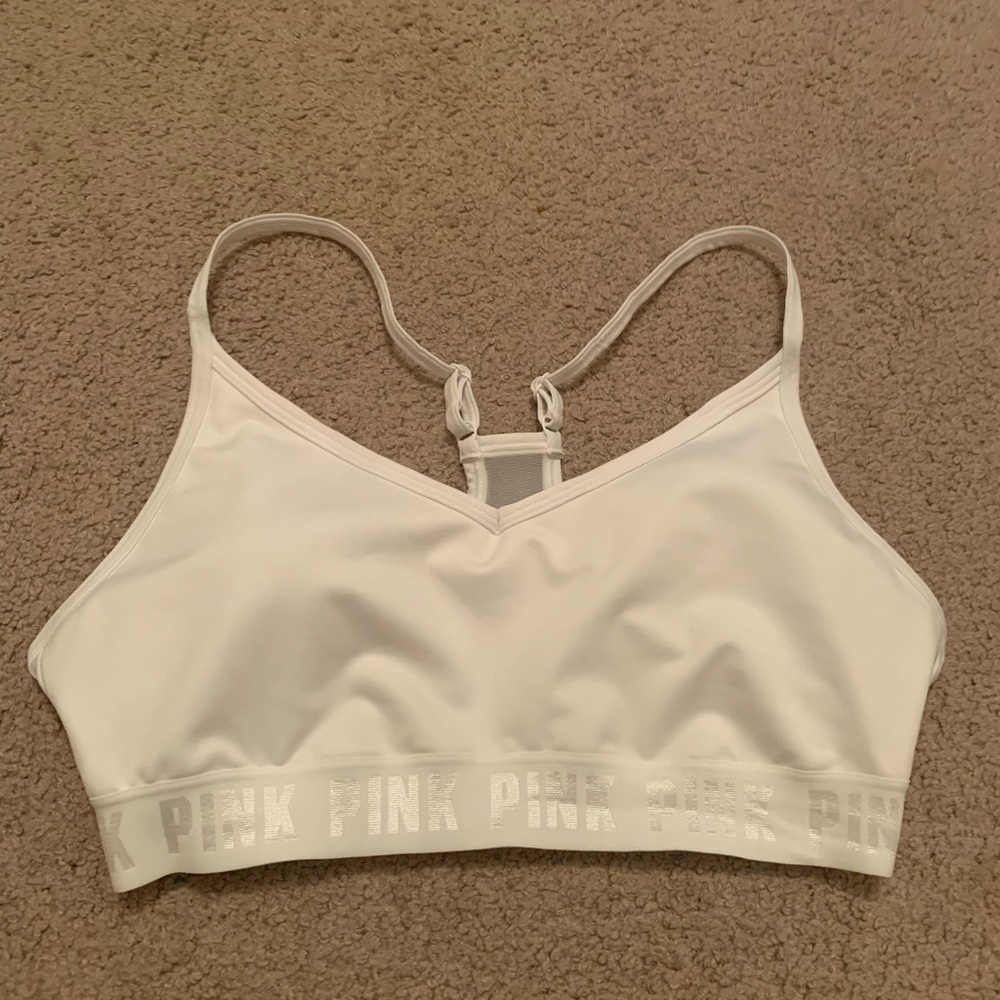 PINK Victoria’s Secret sports bra